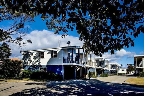 Jervis Bay Holiday Cabins - Getaway Accommodation 1