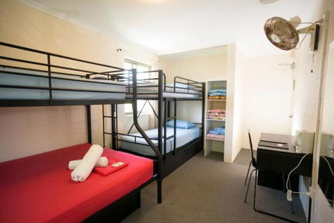 Manta Lodge YHA & Scuba Centre - Getaway Accommodation 3