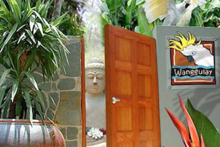 Kamerunga QLD Getaway Accommodation