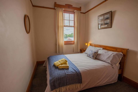 Shipwrights Arms Hotel - Getaway Accommodation 5