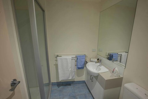 Shipwrights Arms Hotel - Getaway Accommodation 6