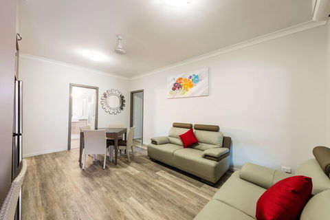 Athena Motel Apartments - Getaway Accommodation 5
