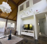 Garasu Lodge - Getaway Accommodation