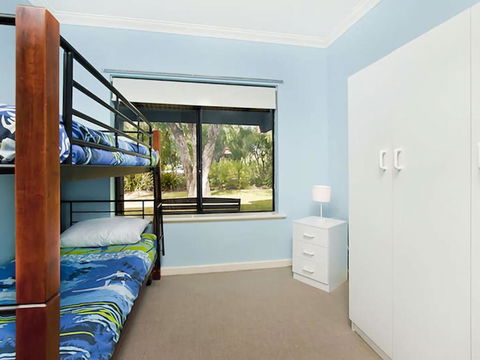 Holiday On The Terrace - Getaway Accommodation 5