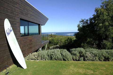 The Roozen Residence - Getaway Accommodation 1
