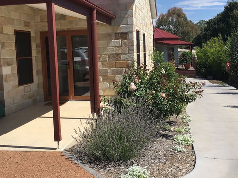 The Nest At Gundaroo - Getaway Accommodation 1