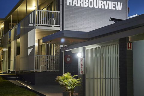 Harbourview Serviced Apartments - Getaway Accommodation 1