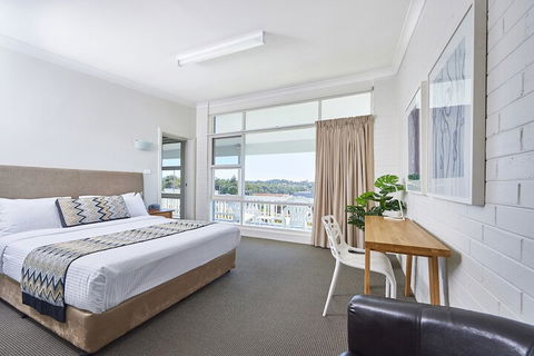 Harbourview Serviced Apartments - Getaway Accommodation 5