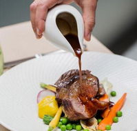 Garden Court Restaurant - Getaway Accommodation
