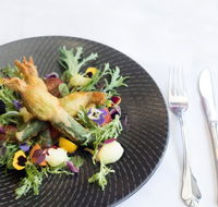 Atrium Restaurant - Getaway Accommodation