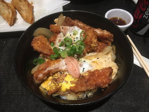 Tama Sushi - Getaway Accommodation 0