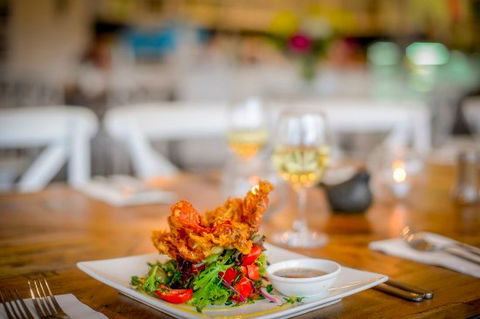Figbird Cafe & Deli - Getaway Accommodation 0