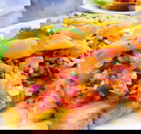 Lakeside cafe  Restaurant - Getaway Accommodation