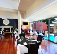 Pavilion Restaurant and Lounge - Getaway Accommodation