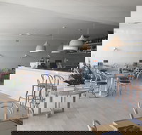 Tony's Italian Ristorante Bar  Seafood - Getaway Accommodation