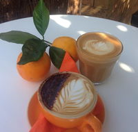 The Orange Tree - licensed cafe by the river - Getaway Accommodation