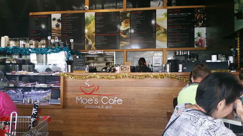 Moe's Pancake Cafe - Getaway Accommodation 0