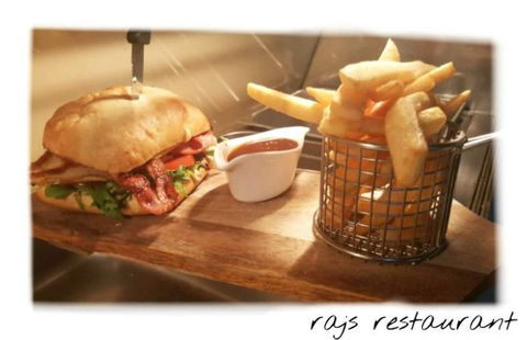 Raj's Restaurant - Getaway Accommodation 0