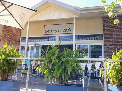Bennys Cafe - Getaway Accommodation 0