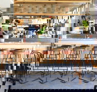 Park St. Dining - Getaway Accommodation