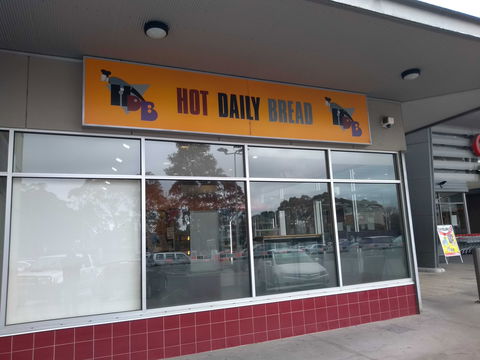Hot Daily Bread - Getaway Accommodation 0