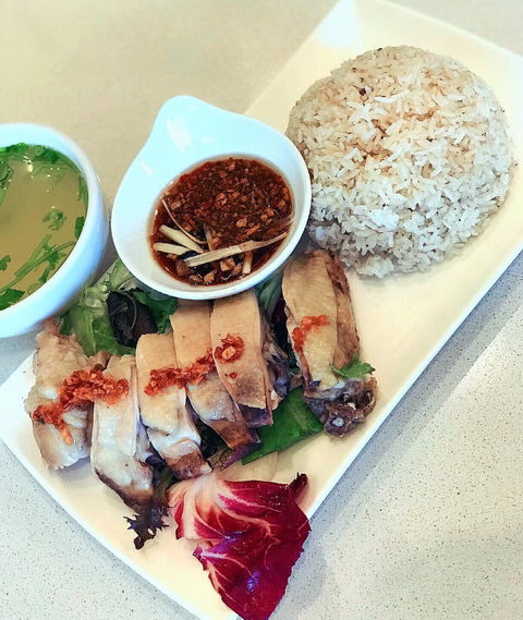 Lemongrass Restaurant - Getaway Accommodation 0
