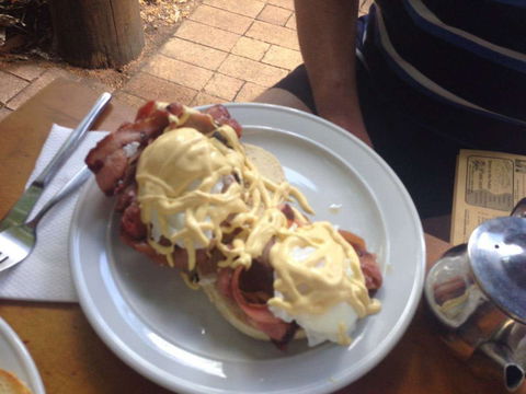 Beans & Bagels Espresso Bar - Getaway Accommodation 0