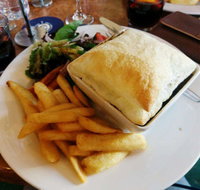 Old City Bank Bar and Brasserie - Getaway Accommodation