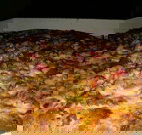 Drooley's Pizza Lounge - Getaway Accommodation