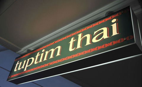 Tuptim Thai - Getaway Accommodation 8