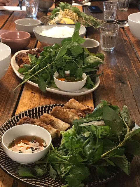Hu's Pie & Dumpling Chinese Restaurant - Getaway Accommodation 0