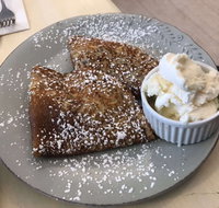 Little Paris Cafe - Getaway Accommodation
