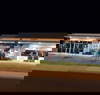 Asian Kitchen - Treendale - Getaway Accommodation