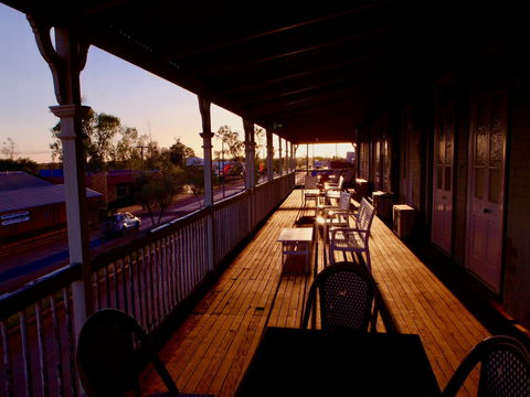 Quilpie Heritage Inn - Getaway Accommodation 1