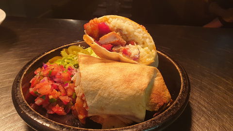 The Coughing Gherkin - Getaway Accommodation 1