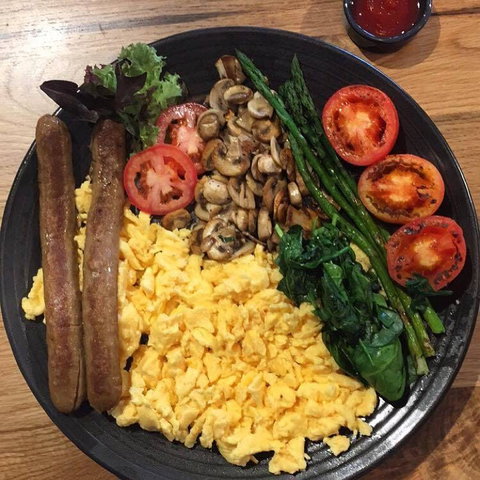 Zaytoon Cafe - Getaway Accommodation 0