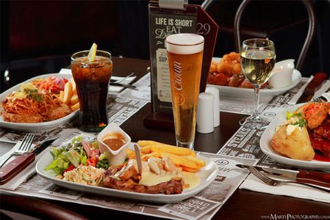 Tom’s Tavern - Getaway Accommodation 1