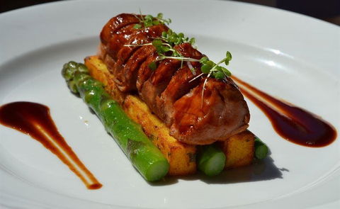 A La Bouffe Bar & Bistro - Getaway Accommodation 17