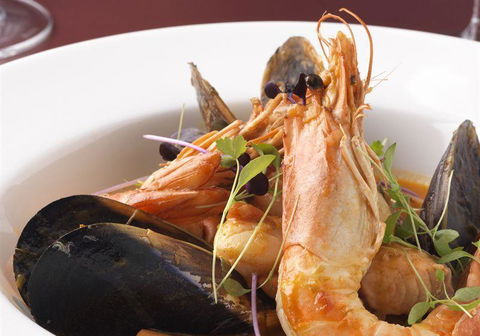 A La Bouffe Bar & Bistro - Getaway Accommodation 26