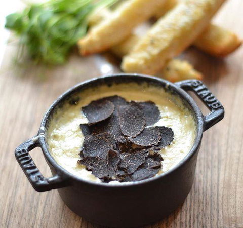 A La Bouffe Bar & Bistro - Getaway Accommodation 8