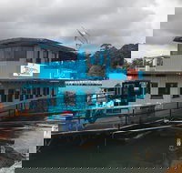 Skippers Floating Eatery - Getaway Accommodation