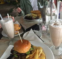 Top Notch Cafe - Getaway Accommodation