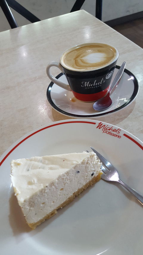 Michel's Patisserie - Getaway Accommodation 1