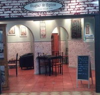 Leonore's Coffee Lounge - Getaway Accommodation