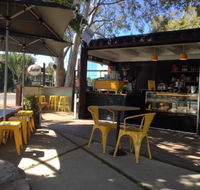 Bullit Coffee shop - Getaway Accommodation