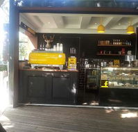 Bullitt Espresso Van - Getaway Accommodation