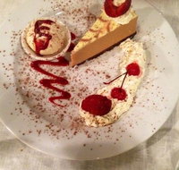 Lily's Restaurant - Getaway Accommodation