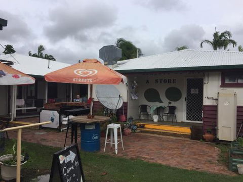 Quality Street Cafe & Store - Getaway Accommodation 0