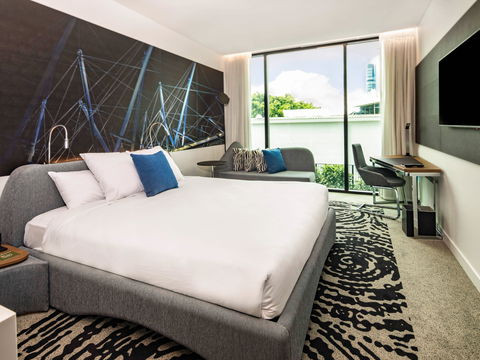 Novotel Brisbane South Bank Hotel - Getaway Accommodation 3