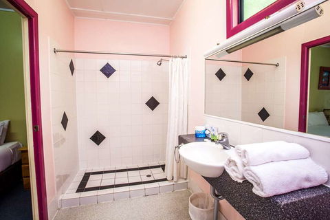 Darra Motel And Conference Centre - Getaway Accommodation 9
